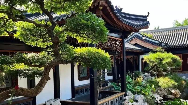 LPL职业联赛是什么级别的比赛，和全球总决赛是什么关系
